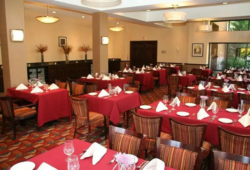 בית מלון כפרי Wyndham Philadelphiabucks County