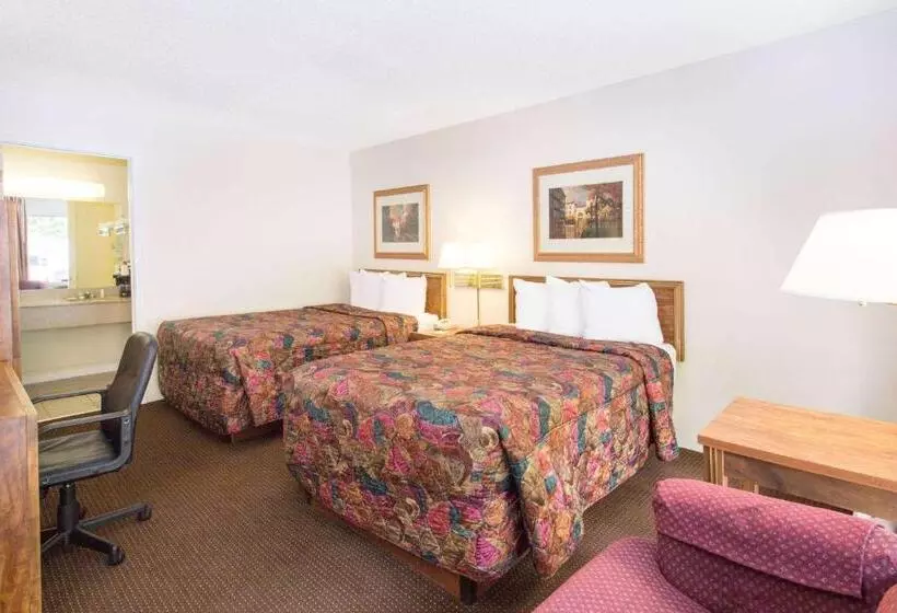 Szálloda Days Inn By Wyndham Dubuque