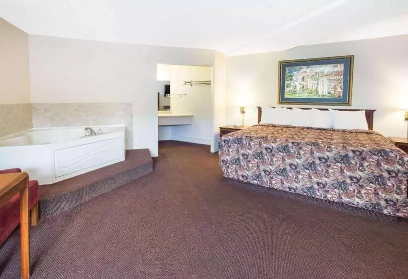 Szálloda Days Inn By Wyndham Dubuque