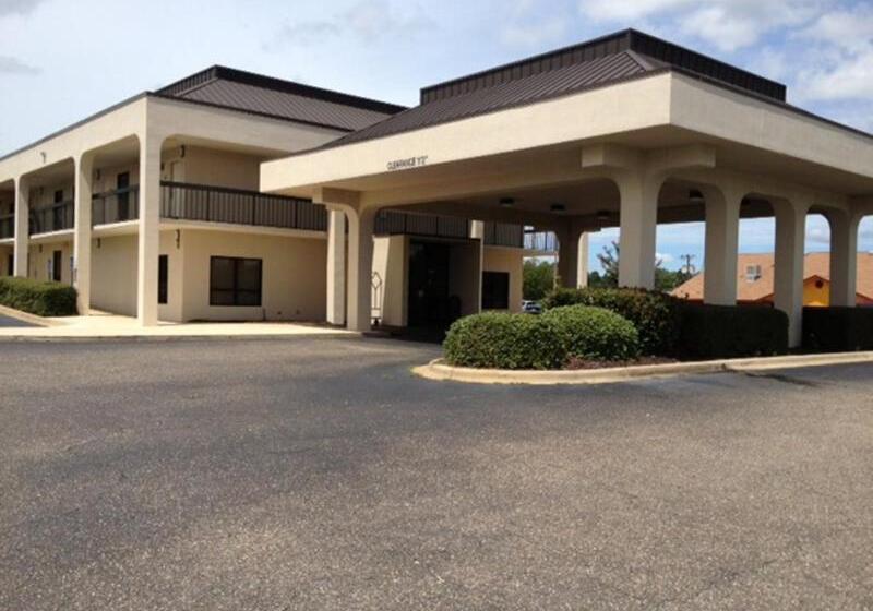 호텔 Days Inn Dothan