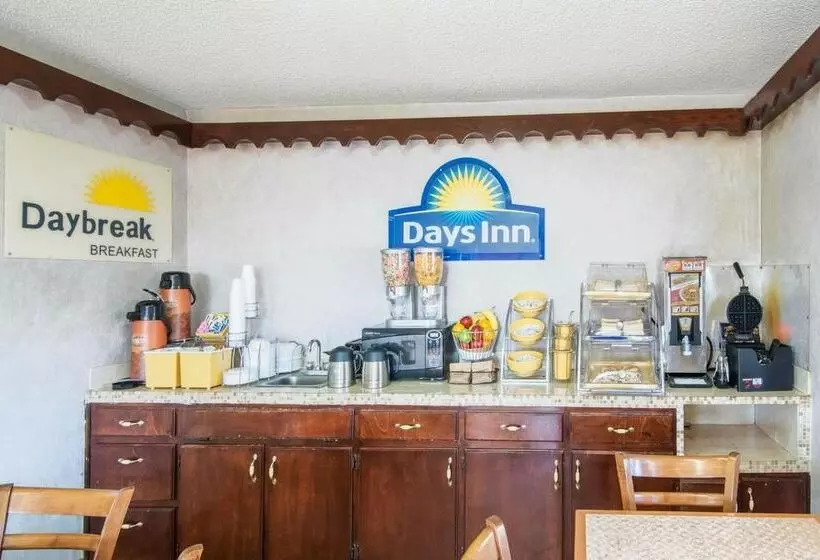 Szálloda Days Inn By Wyndham Opelika