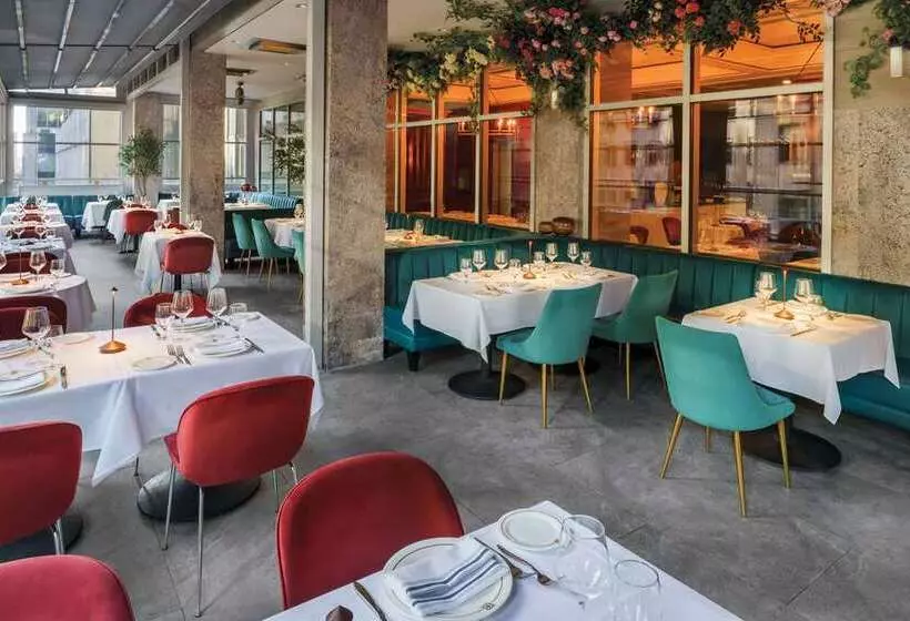 هتل Doubletree By Hilton New York Midtown Fifth Ave