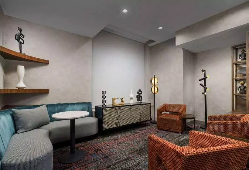 هتل Doubletree By Hilton New York Midtown Fifth Ave