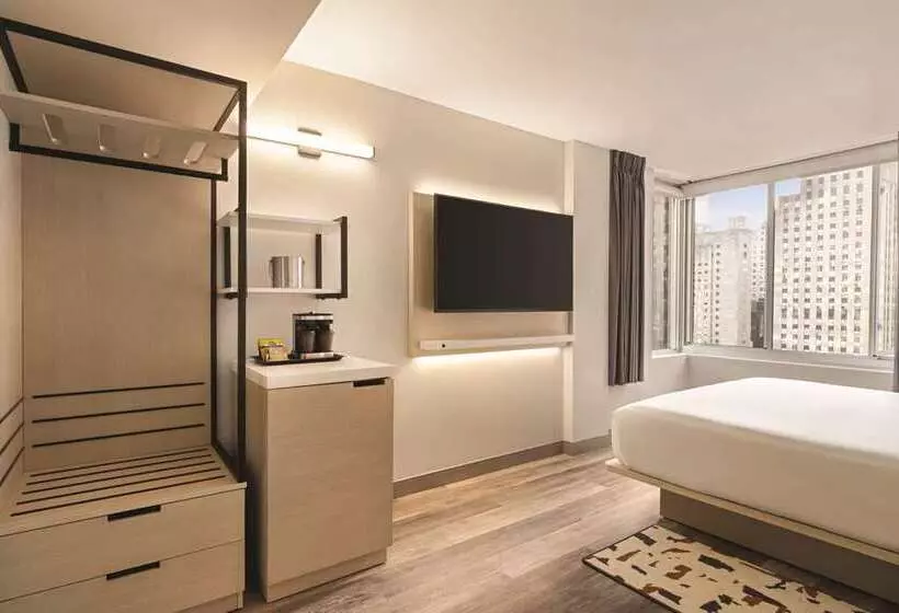 هتل Doubletree By Hilton New York Midtown Fifth Ave