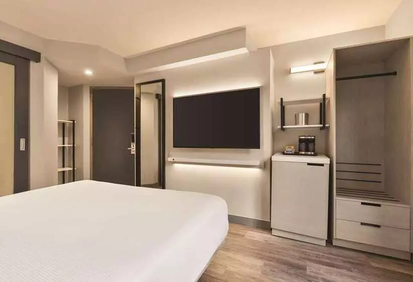 هتل Doubletree By Hilton New York Midtown Fifth Ave