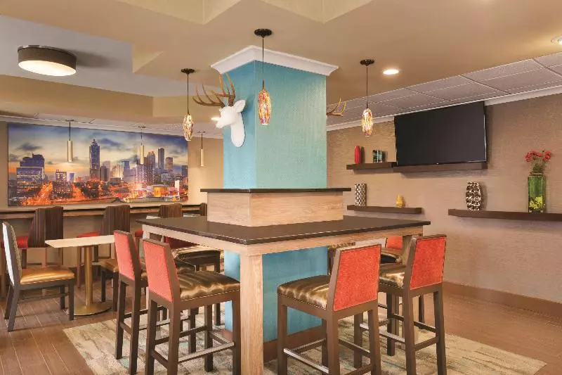 בית מלון כפרי Hampton Inn Atlantabuckhead