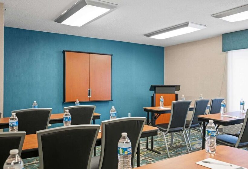 酒店 Hampton Inn Cleveland Westlake