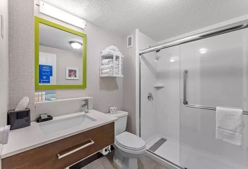 فندق Hampton Inn Cleveland Westlake