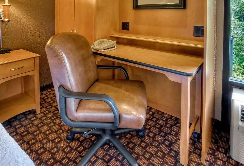 فندق Hampton Inn Nashville/brentwoodi65s