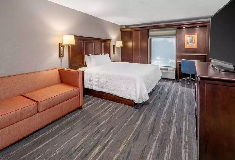 هتل Hampton Inn Nashville/vanderbilt