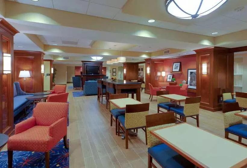 בית מלון כפרי Hampton Inn Warrenton