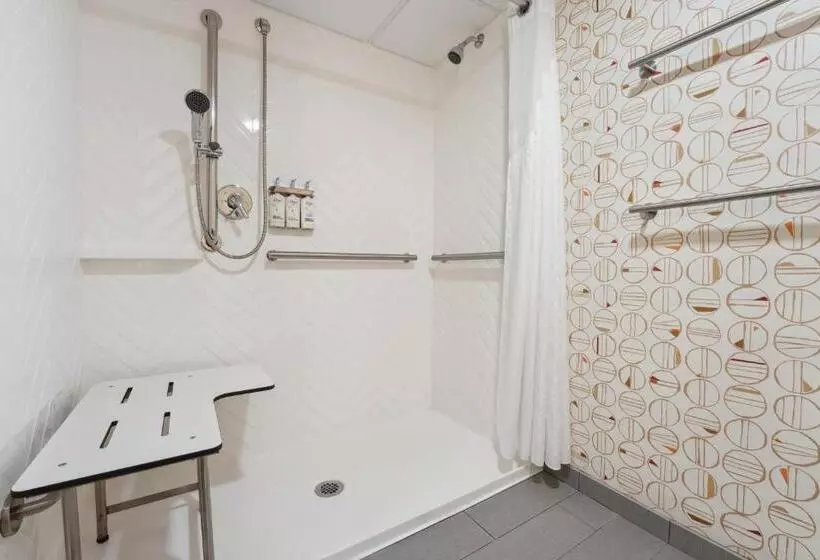 فندق Holiday Inn Portsmouth, An Ihg