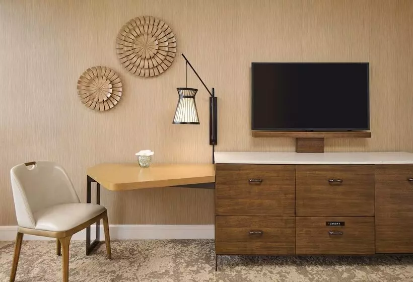 فندق Prince Waikiki