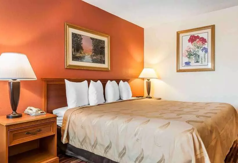 فندق Quality Inn