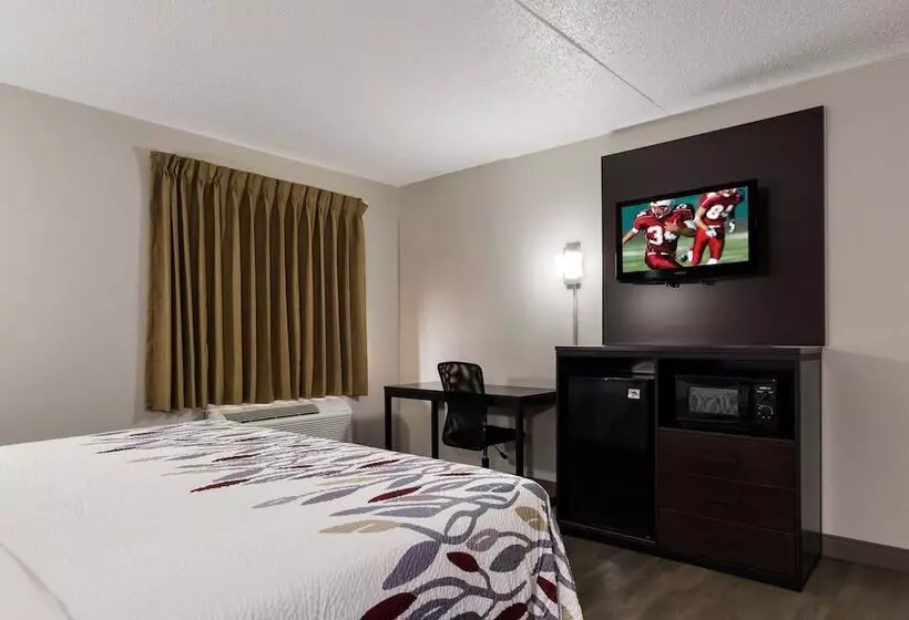 호텔 Red Roof Inn Hartford  New Britain