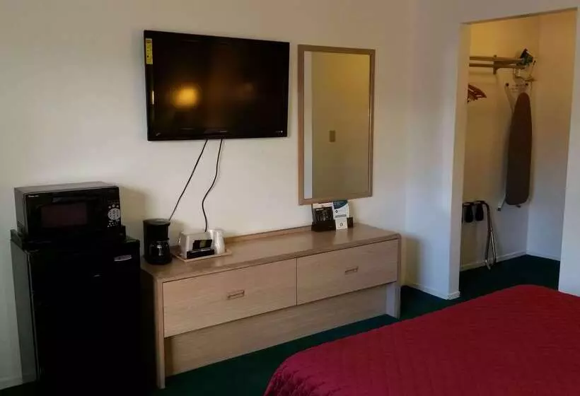 فندق Rodeway Inn Civic Center