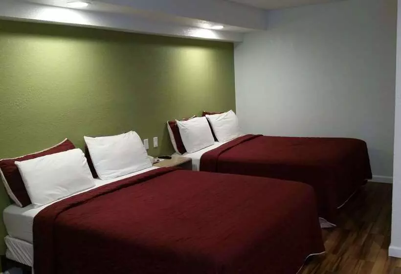 فندق Rodeway Inn Civic Center