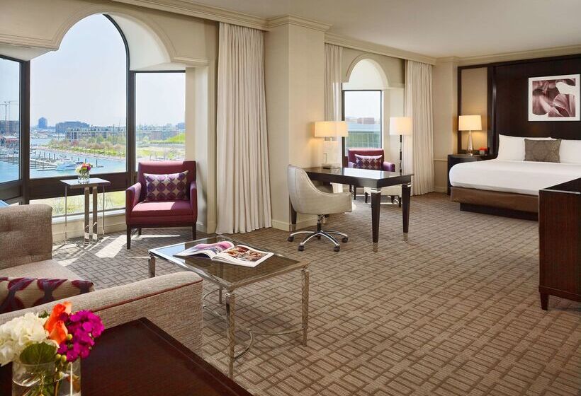 فندق The Royal Sonesta Harbor Court Baltimore