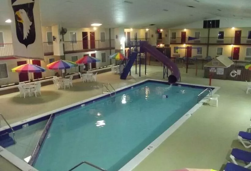 ホテル Westgate Inn & Suites