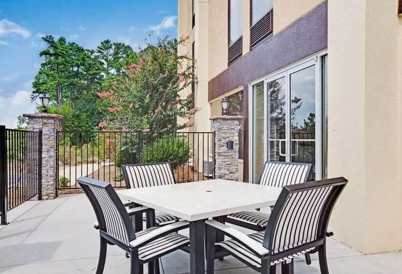 בית מלון כפרי Wyndham Garden Charlotte Airport Southeast