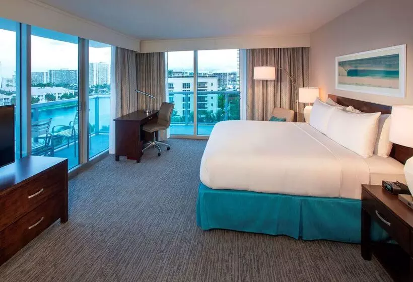 Doubletree Resort By Hilton Hollywood Beach
