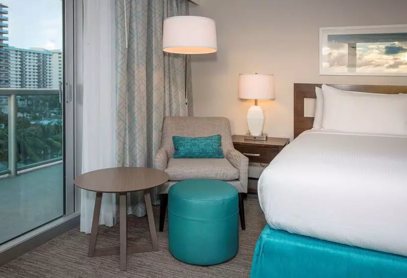 Doubletree Resort By Hilton Hollywood Beach