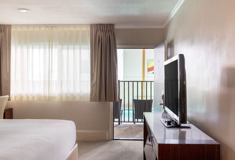 Отель Downtown Dover Inn