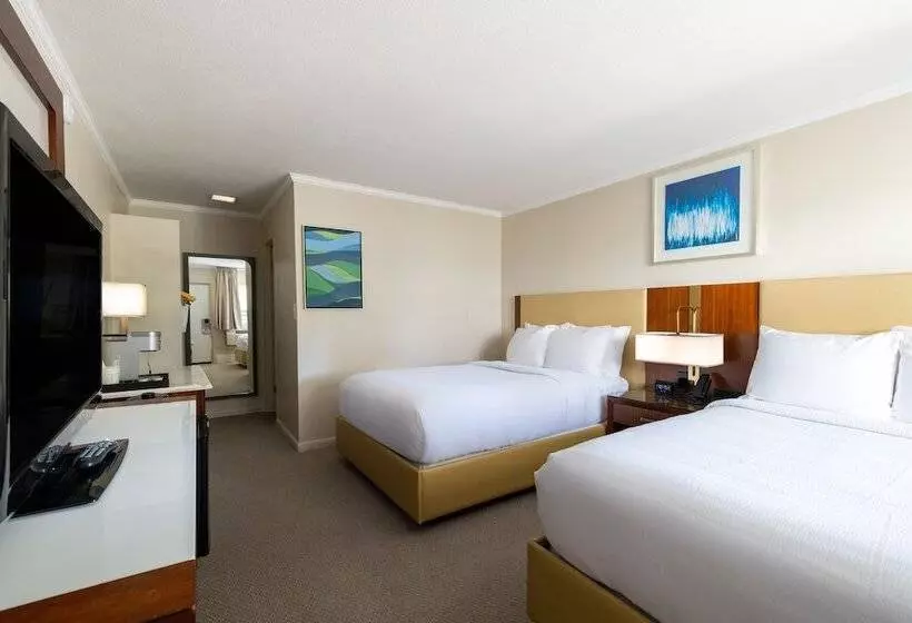 Hotel Downtown Dover Inn