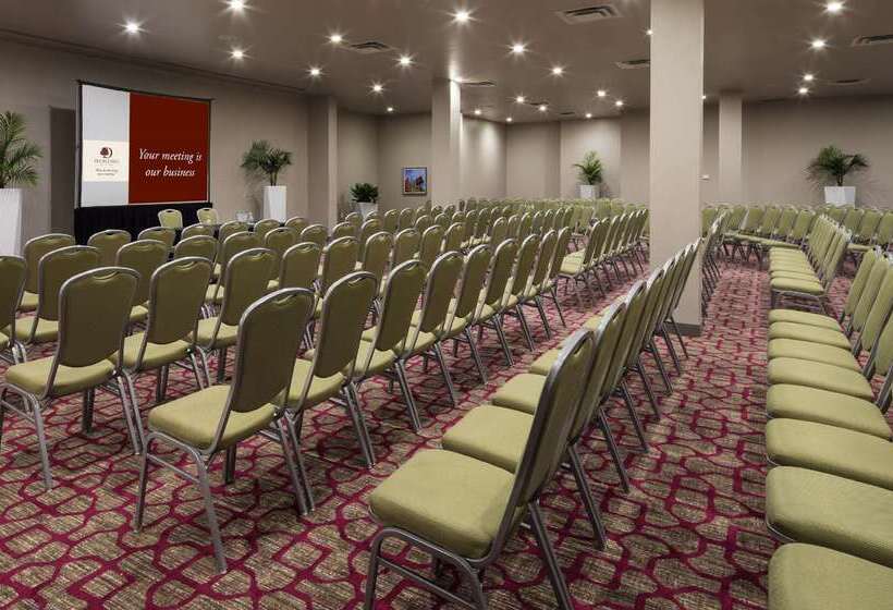 Doubletree By Hilton Hotel Austin Northwest Arboretum