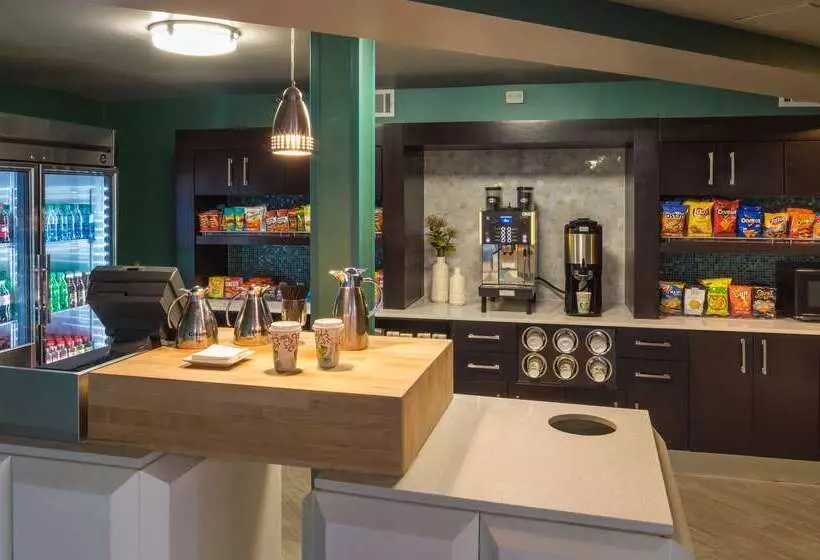 Doubletree By Hilton Hotel Austin Northwest Arboretum