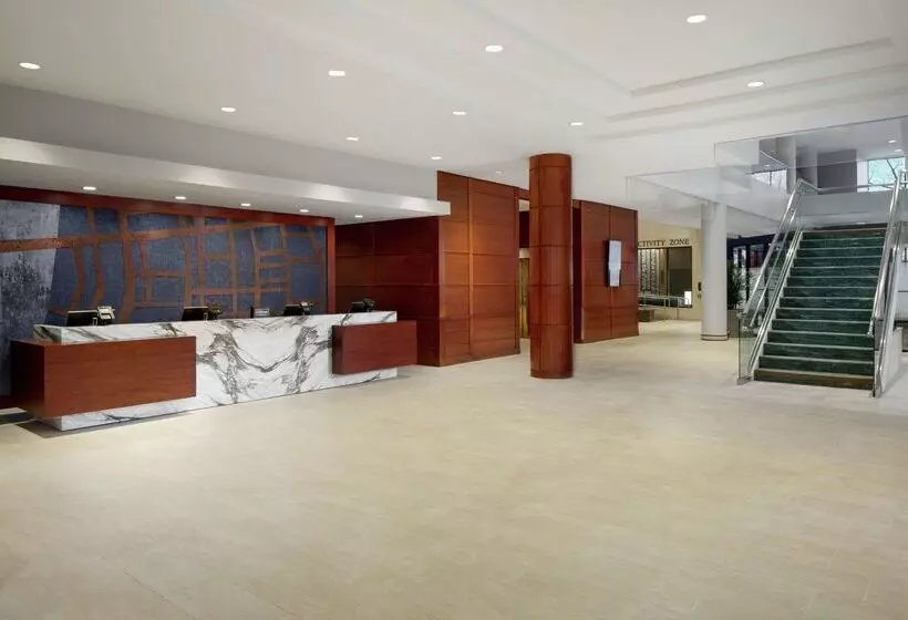 هتل Doubletree By Hilton Manchester Downtown