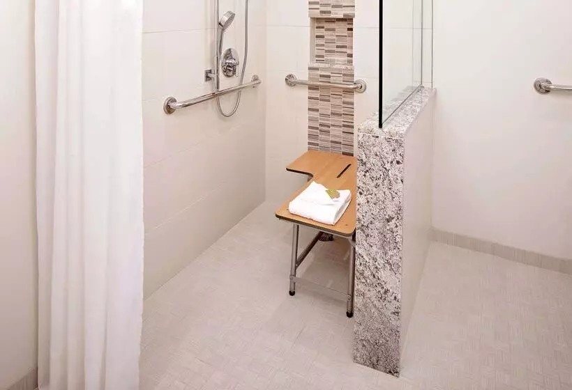 هتل Doubletree By Hilton Manchester Downtown