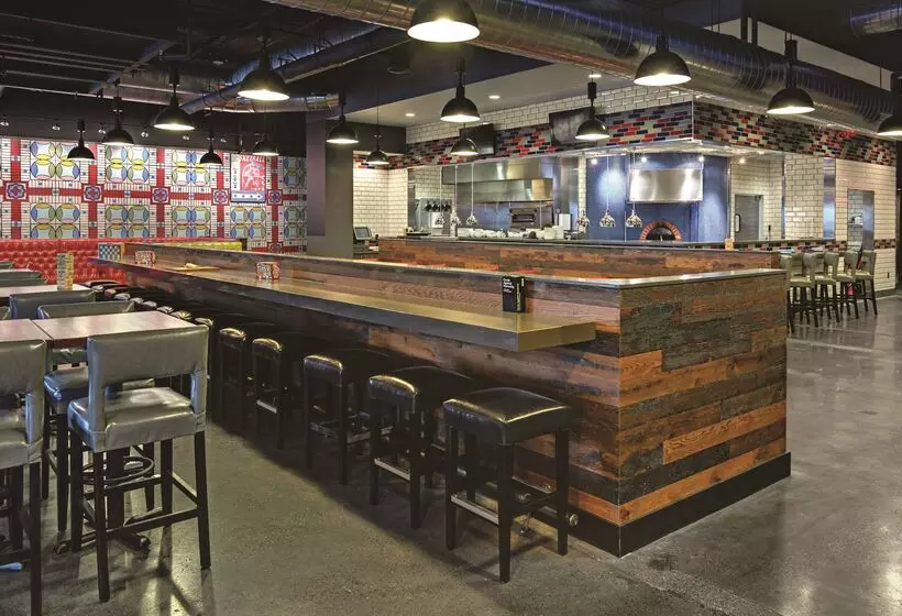 Doubletree By Hilton Hotel St. Paul Downtown