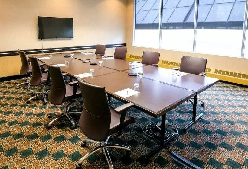 Doubletree By Hilton Hotel St. Paul Downtown