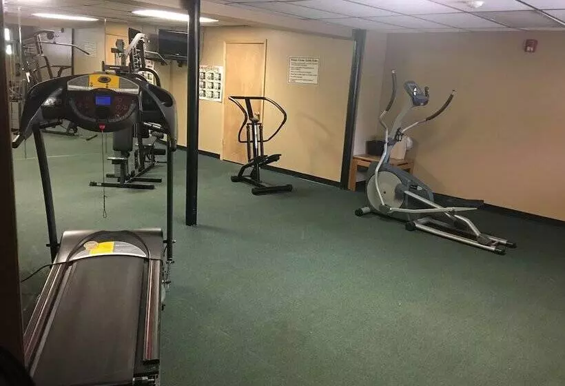 فندق Baymont By Wyndham Iron Mountain