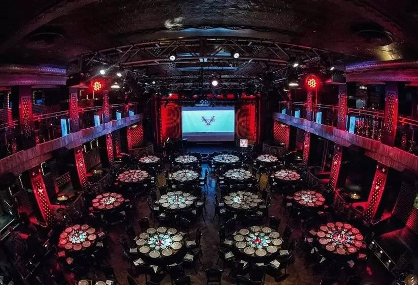 호텔 Edison Times Square