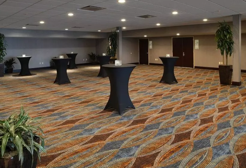 호텔 Holiday Inn Canton Belden Village, An Ihg