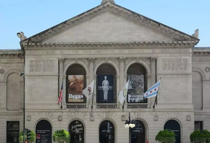 هتل Holiday Inn Chicago Dwtn   The Mart By Ihg