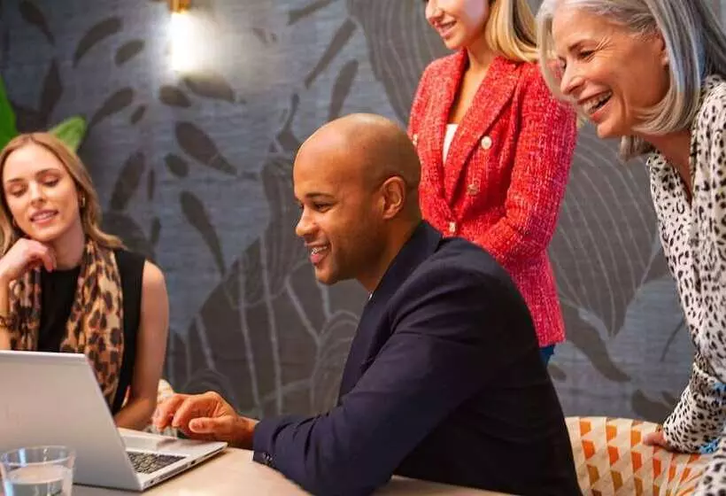 هتل Holiday Inn Chicago Dwtn   The Mart By Ihg