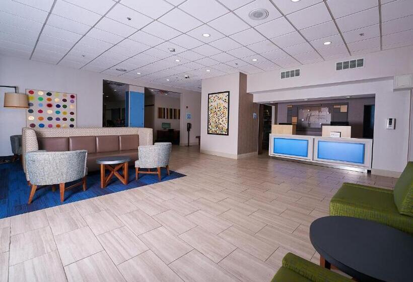 Hotelli Holiday Inn Express Charleston Civic Center, An Ihg