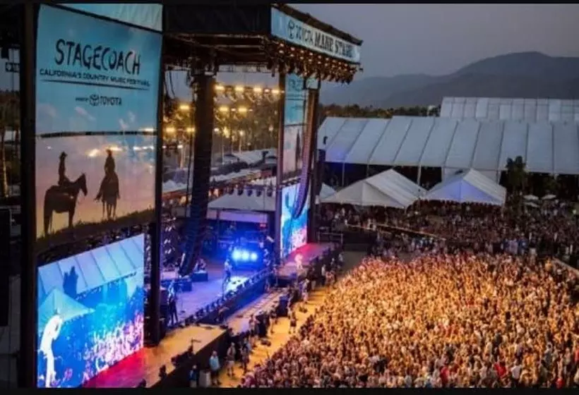 Otel Holiday Inn Express Palm Desert, An Ihg