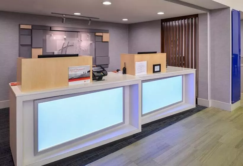 Otel Holiday Inn Express Palm Desert, An Ihg