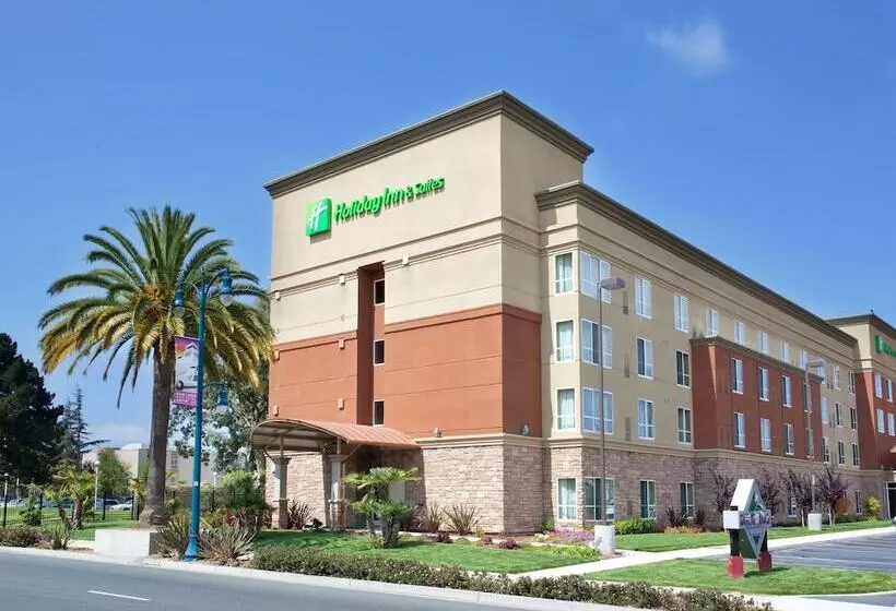 Отель Holiday Inn Oakland Airport, An Ihg