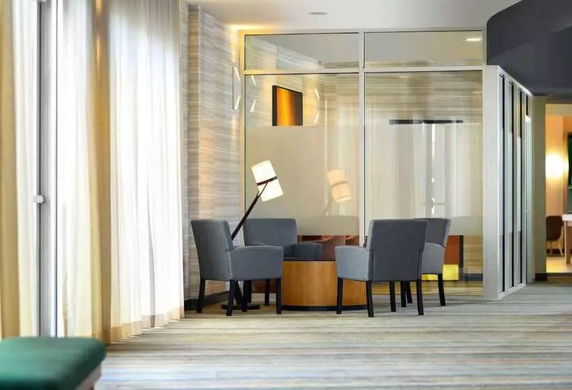 Отель Holiday Inn Oakland Airport, An Ihg