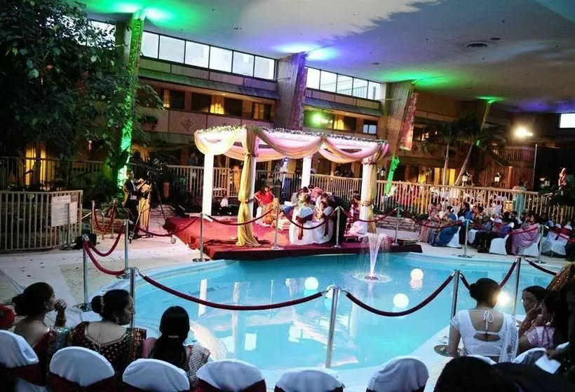 ホテル Holiday Inn Rolling Mdws-Schaumburg Area