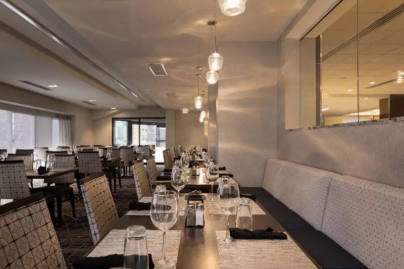 酒店 Holiday Inn Washington College Pk I 95