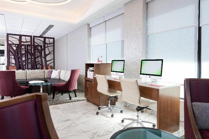 فندق Holiday Inn Washington College Pk I 95