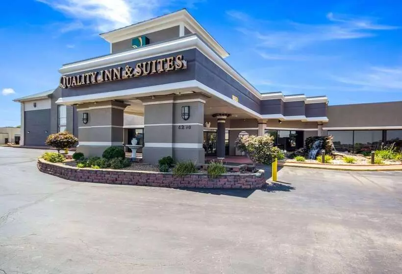 Отель Quality Inn & Suites Kansas City   Independence I 70 East