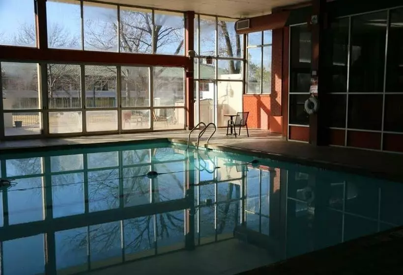 酒店 Sky  At Tulsa Airport