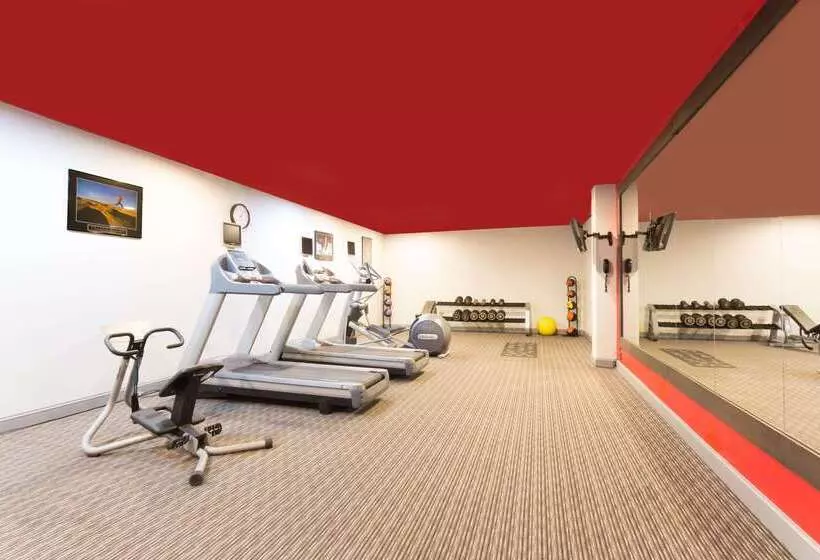 فندق Wyndham Garden Norfolk Downtown